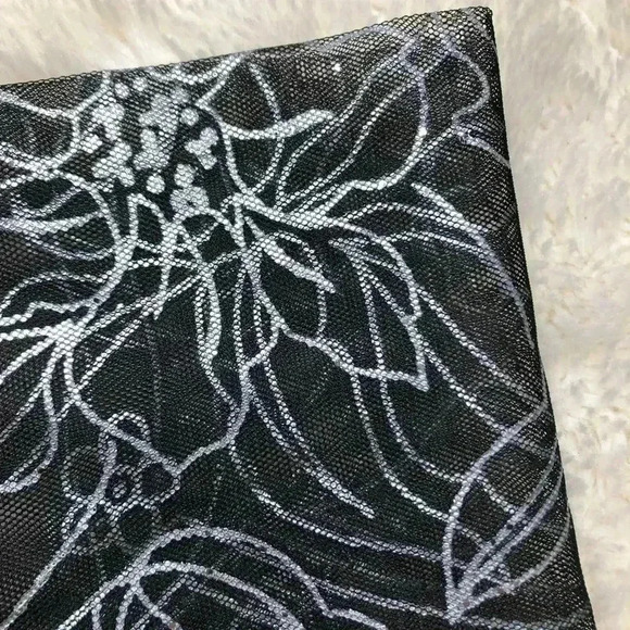 Wrap Scarf Sheer Floral Black & Silver - Picture 12 of 15